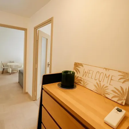 4 Couchages - A 2 Min De La A Pied - Parking Et Linge En Option * Juan-les-Pins