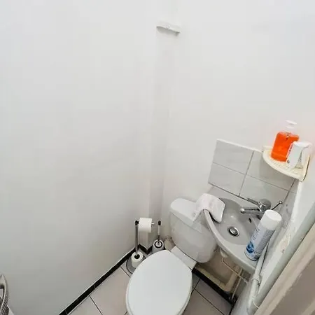 Apartment 4 Couchages - A 2 Min De La A Pied - Parking Et Linge En Option Juan-les-Pins